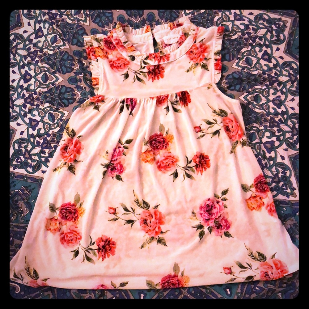 Blouse Ivy Rose size Medium